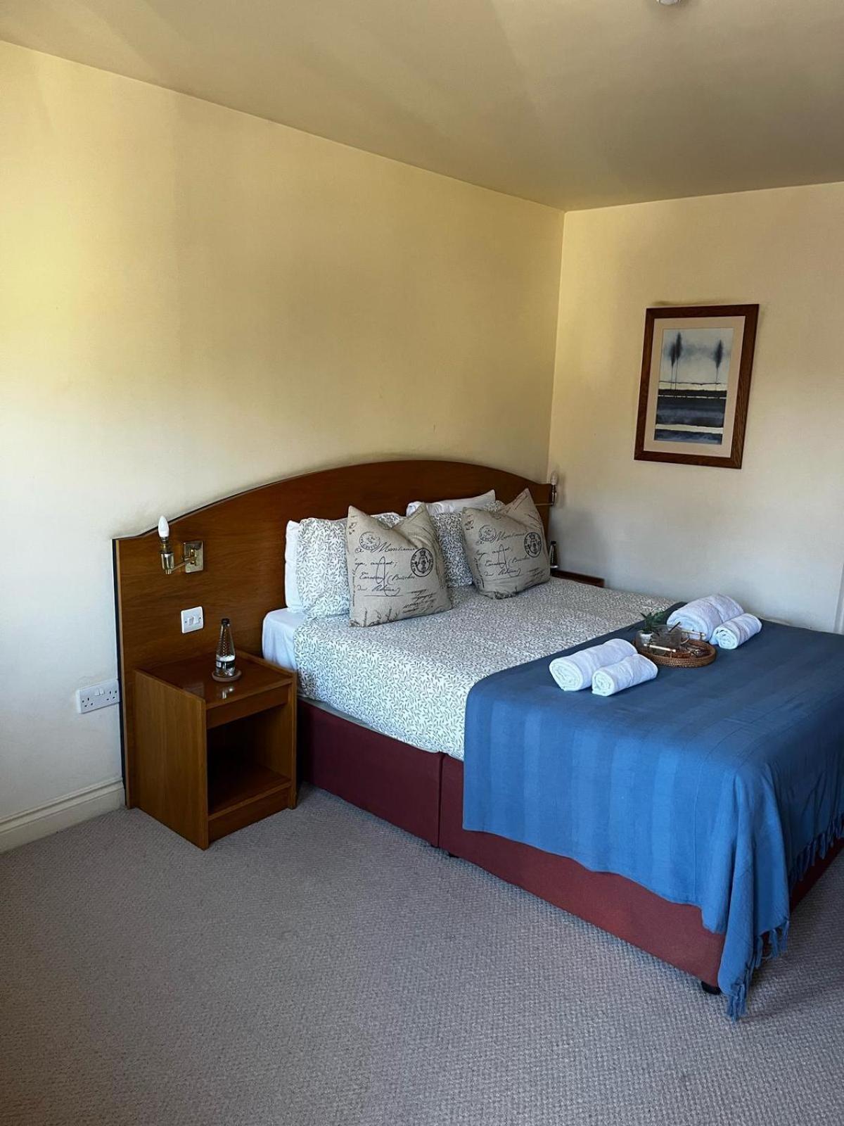 The Cherry Tree Abingdon-on-Thames Extérieur photo